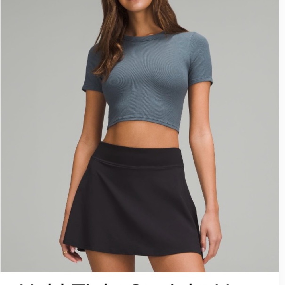 Lululemon hold tight straight cropped tshirt